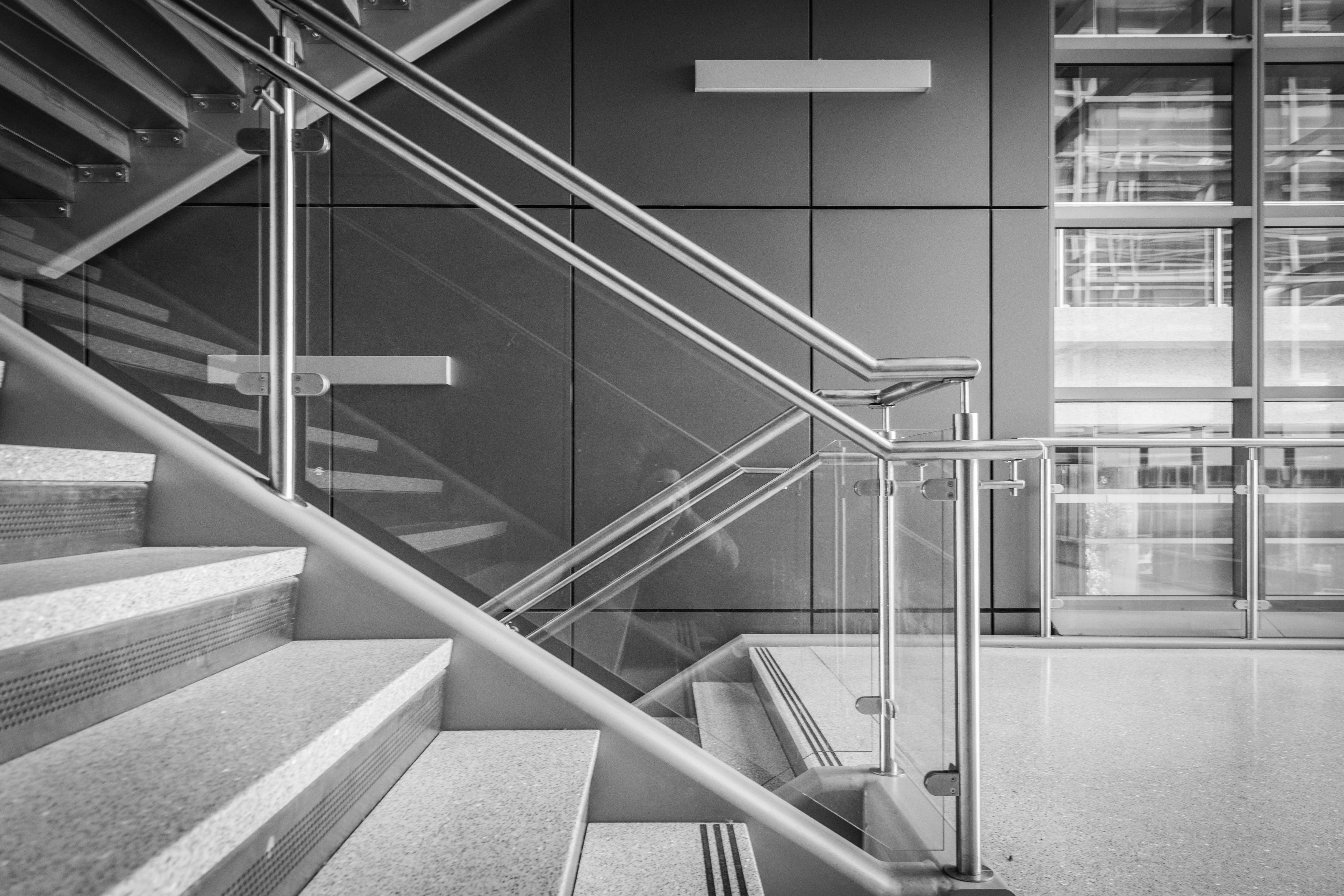 Beyond Hardware: How Bohle | Portals Solves Real-World Glass Industry Challenges